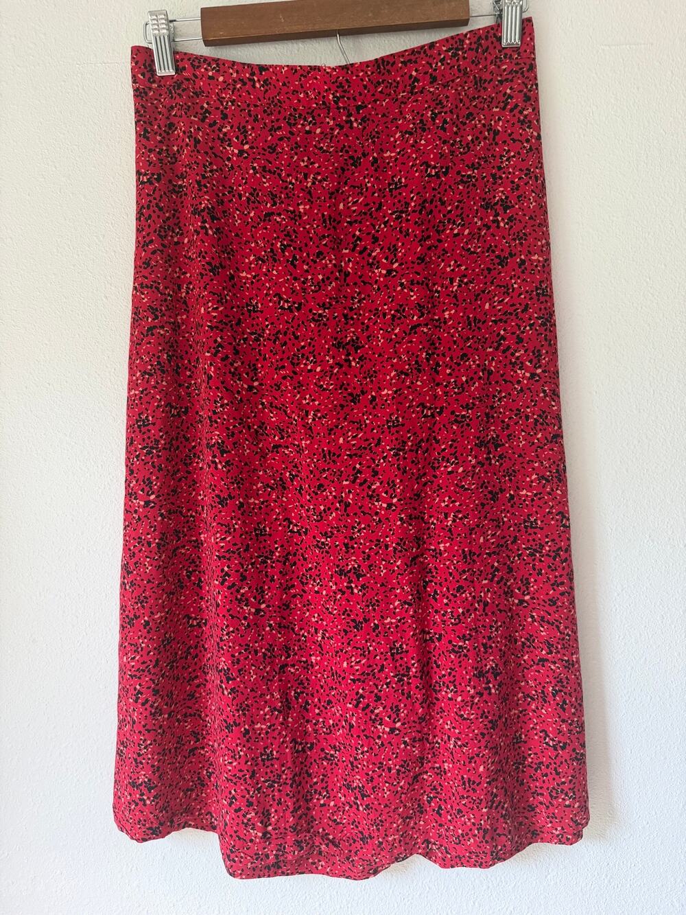 Old Navy Women's M Red Floral Midi Skirt Elastic Waist Romantic Cottagecore Y2K